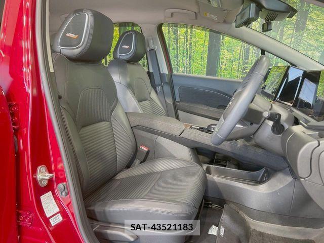 Nissan AURA 2023-12 8561226-7