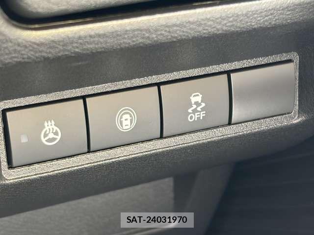 Nissan AURA 2025-10 8561224-9