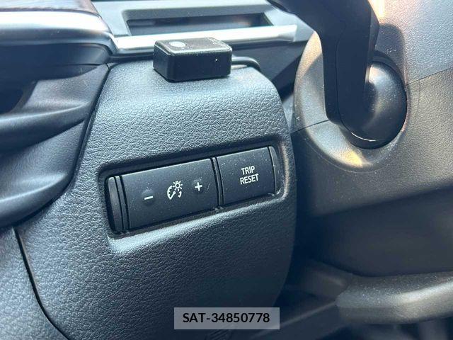 Nissan AURA 2023-08 8625896-15