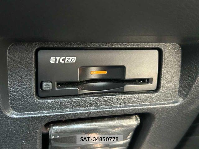 Nissan AURA 2023-08 8625896-17