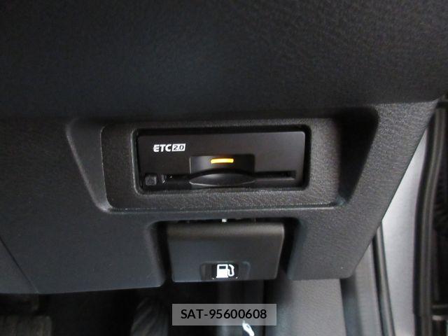 Nissan AURA 2023-12 8625901-23