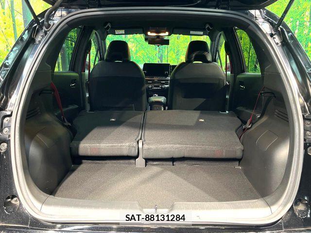 Nissan AURA 2022-01 8685195-9