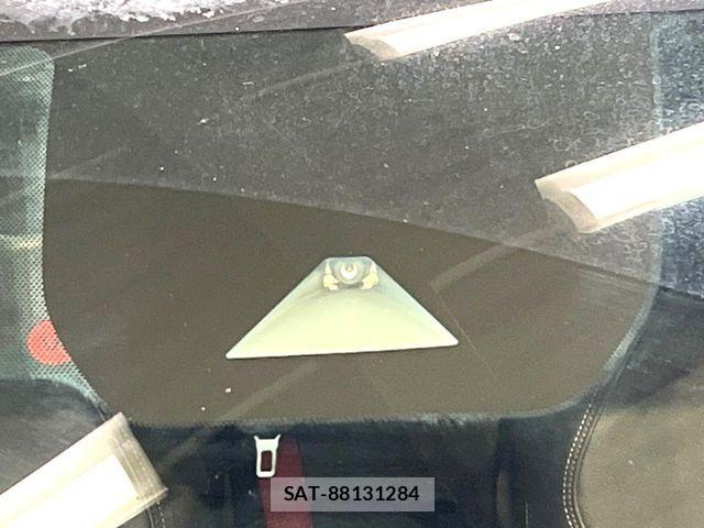 Nissan AURA 2022-01 8685195-5