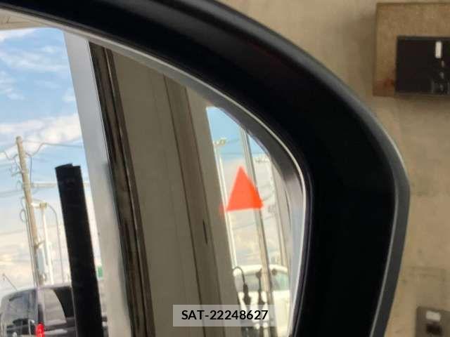 Nissan AURA 2022-07 8685202-3