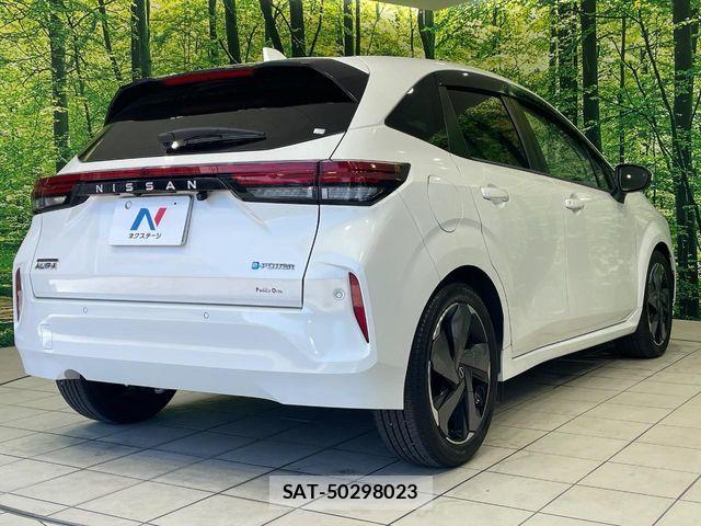 Nissan AURA 2022-09 8685200-16