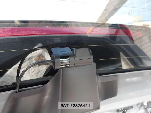 Nissan AURA 2023-12 8740718-13