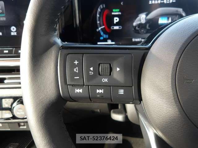 Nissan AURA 2023-12 8740718-4