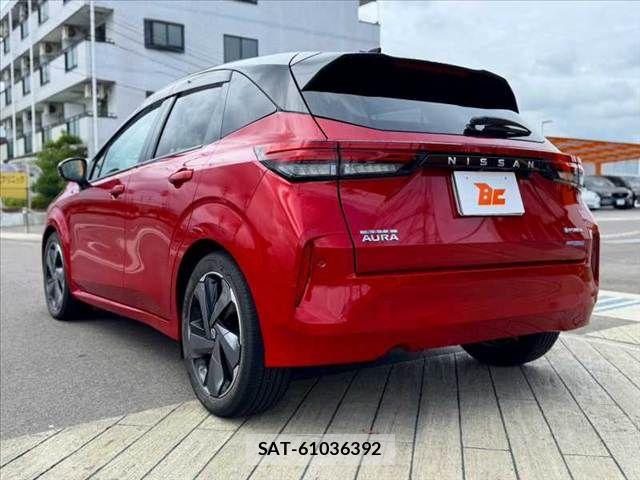 Nissan AURA 2022-02 8740722-12