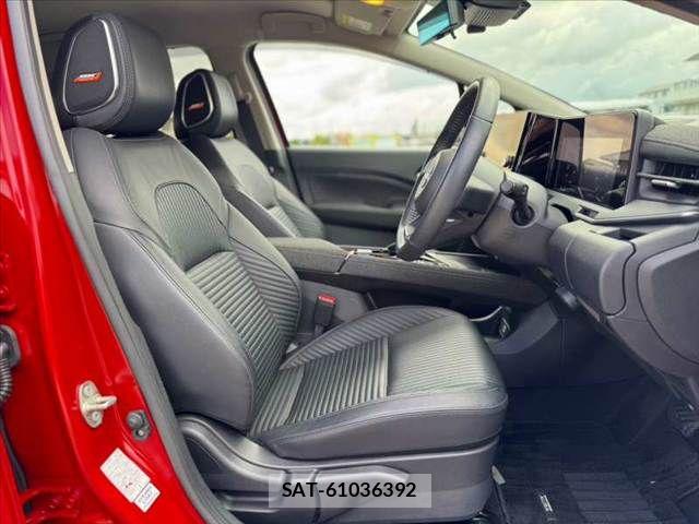 Nissan AURA 2022-02 8740722-15