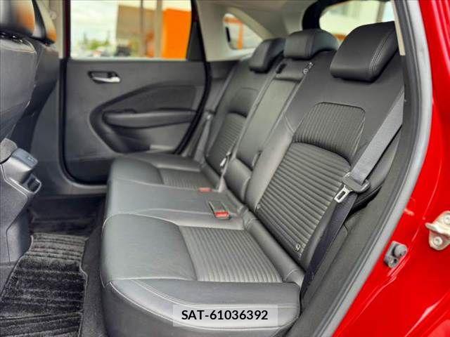 Nissan AURA 2022-02 8740722-17