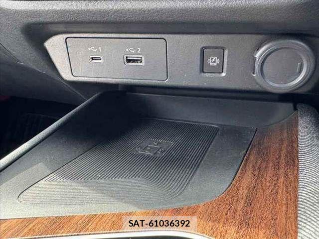 Nissan AURA 2022-02 8740722-29