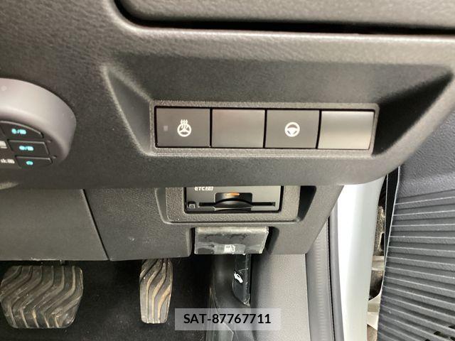 Nissan AURA 2023-09 8740709-9