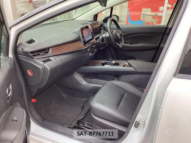 Nissan AURA 2023-09 8740709-1