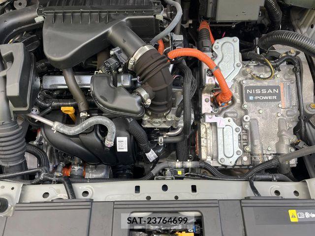 Nissan AURA 2023-10 8740691-17