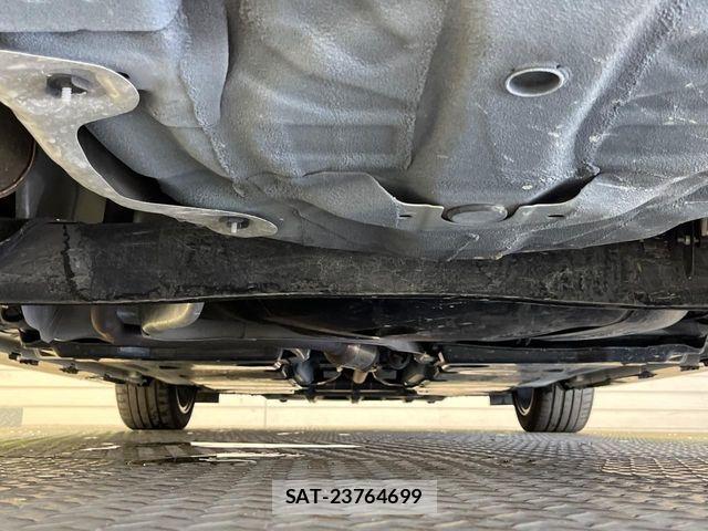 Nissan AURA 2023-10 8740691-18