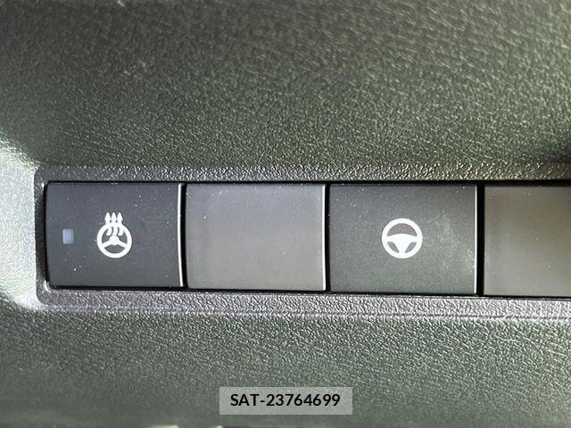 Nissan AURA 2023-10 8740691-7