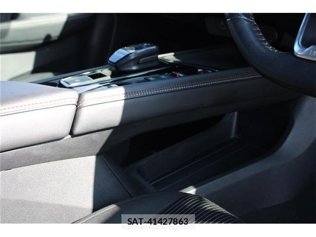 Nissan AURA 2022-09 8740712-25