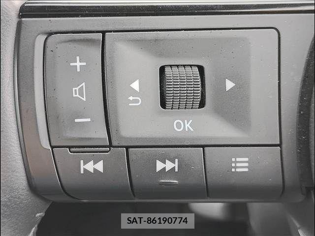Nissan AURA 2021-09 8740723-10