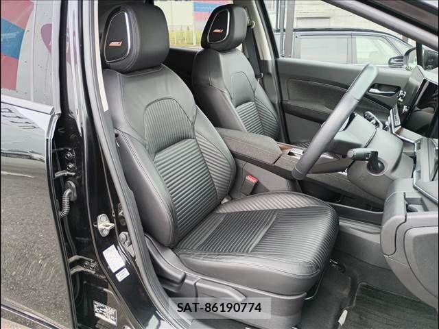 Nissan AURA 2021-09 8740723-16