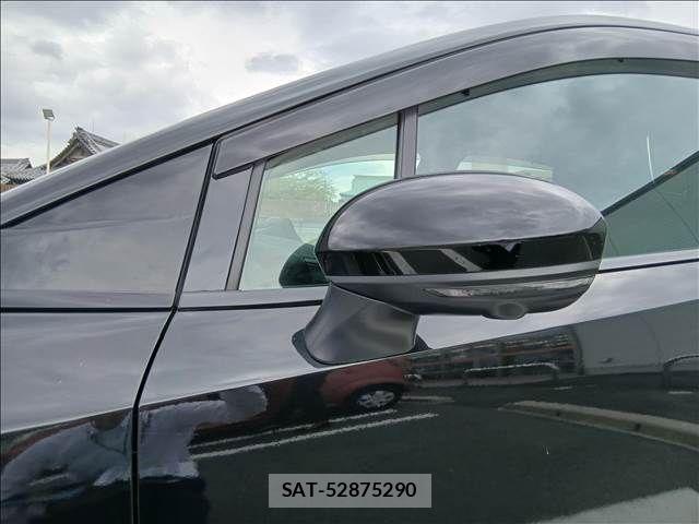 Nissan AURA 2023-01 8740720-24