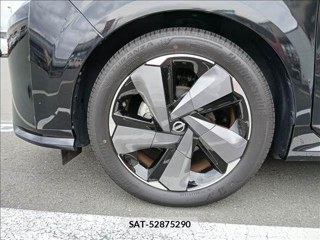 Nissan AURA 2023-01 8740720-28