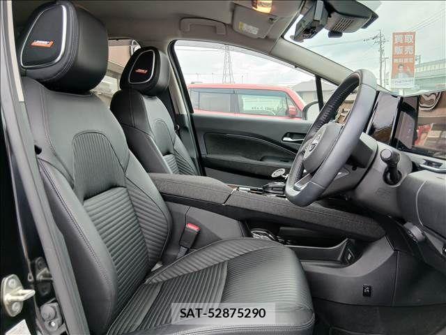 Nissan AURA 2023-01 8740720-6