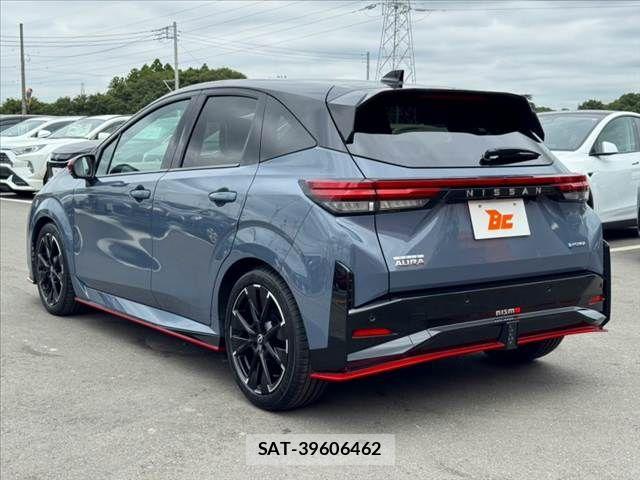 Nissan AURA 2025-03 8740688-12