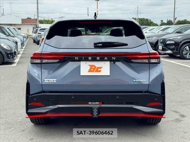 Nissan AURA 2025-03 8740688-13
