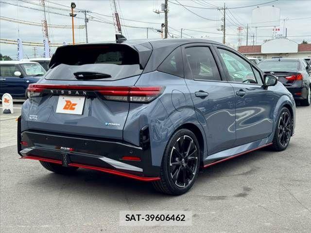 Nissan AURA 2025-03 8740688-14
