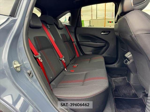 Nissan AURA 2025-03 8740688-19