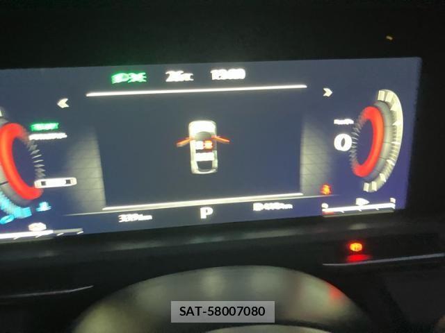 Nissan AURA 2026-05 8740701-13