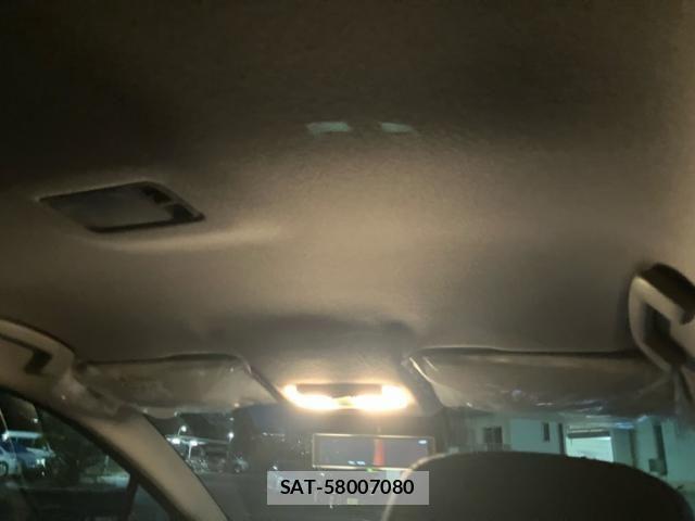 Nissan AURA 2026-05 8740701-22