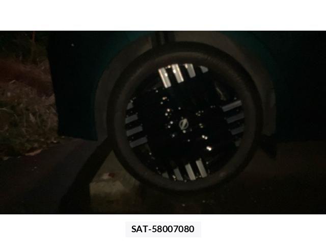 Nissan AURA 2026-05 8740701-5