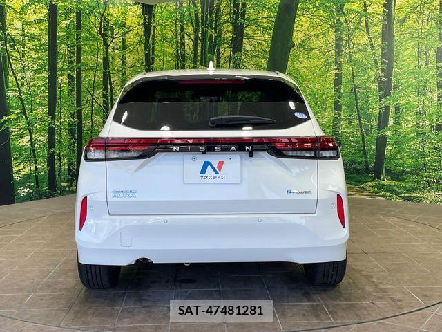 Nissan AURA 2021-09 8740716-14