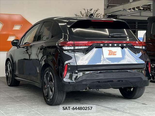 Nissan AURA 2023-09 8740717-12