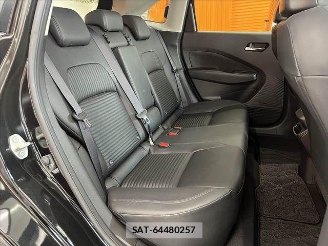 Nissan AURA 2023-09 8740717-17