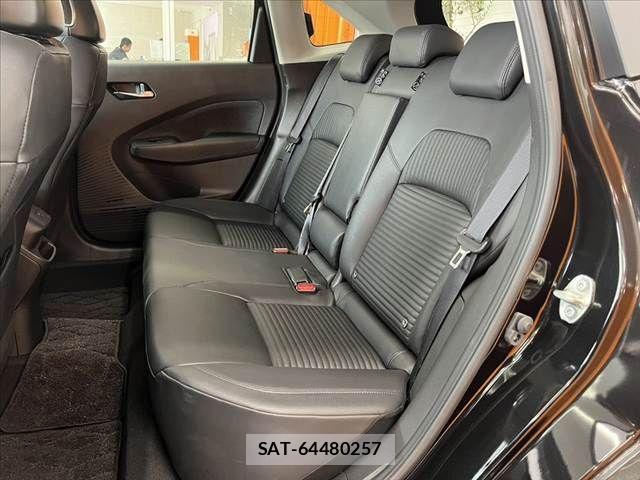 Nissan AURA 2023-09 8740717-18