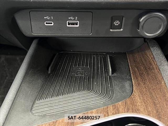 Nissan AURA 2023-09 8740717-24