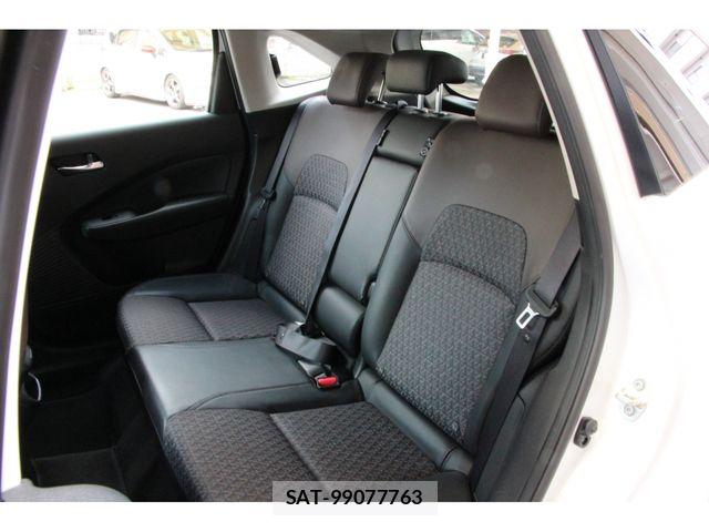 Nissan AURA 2025-04 8740708-24