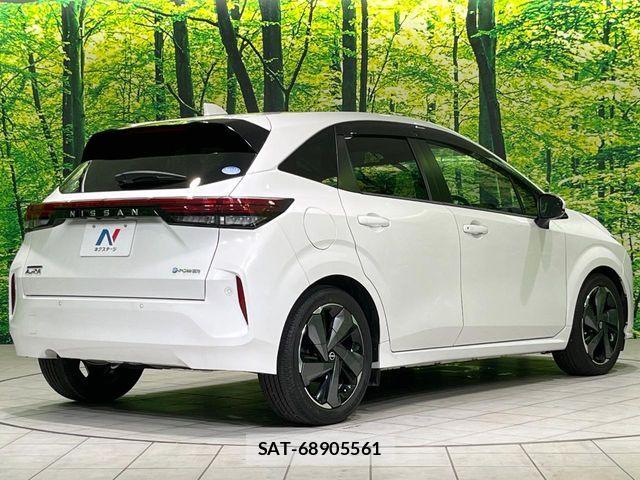 Nissan AURA 2021-11 8740715-16