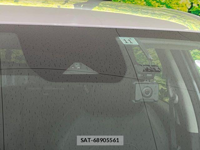Nissan AURA 2021-11 8740715-2