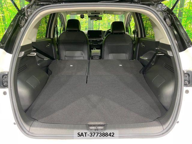 Nissan AURA 2022-02 8740690-9