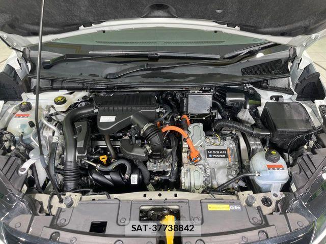 Nissan AURA 2022-02 8740690-17