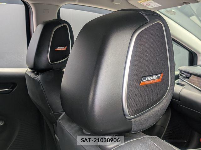 Nissan AURA 2023-08 8740713-17