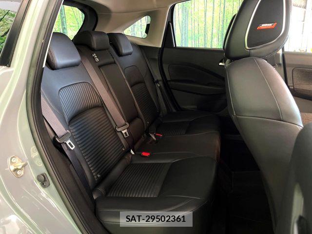 Nissan AURA 2021-06 8740721-14