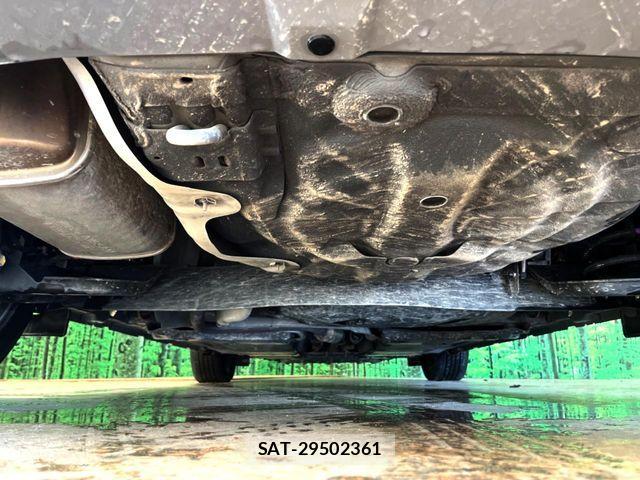 Nissan AURA 2021-06 8740721-16