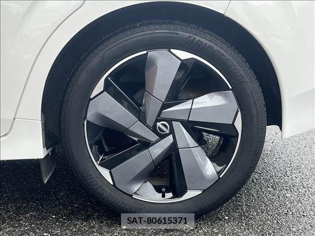 Nissan AURA 2021-09 8779564-13