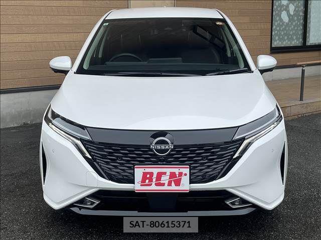 Nissan AURA 2021-09 8779564-2