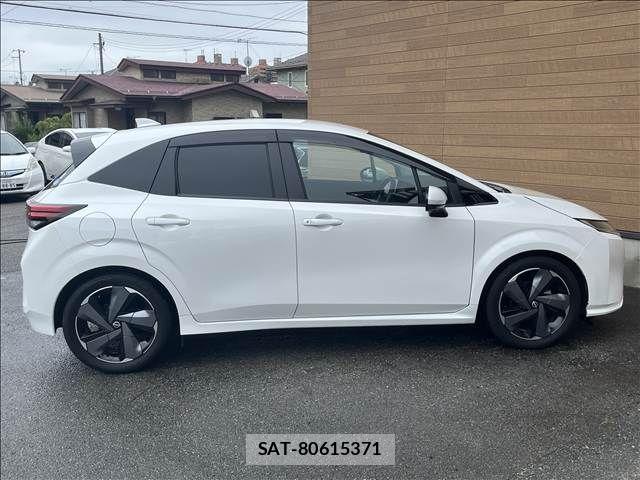 Nissan AURA 2021-09 8779564-4