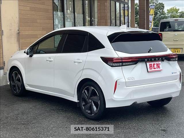 Nissan AURA 2021-09 8779564-7